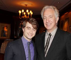 Alan Rickman pose avec Daniel Radcliffe