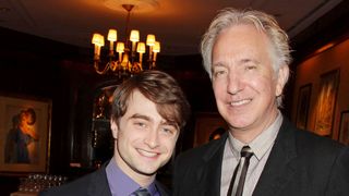 Mort d'Alan Rickman : Daniel Radcliffe, Emma Watson et J.K. Rowling lui rendent hommage