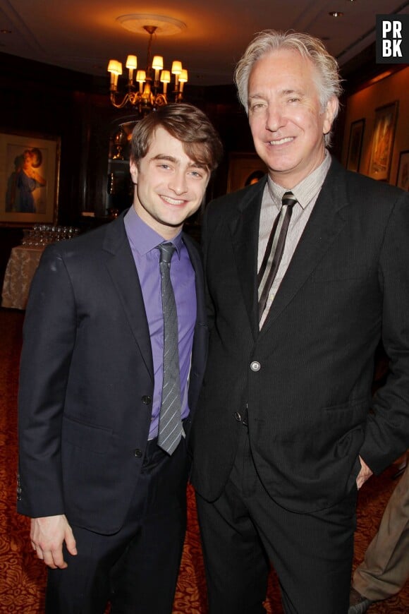 Alan Rickman pose avec Daniel Radcliffe