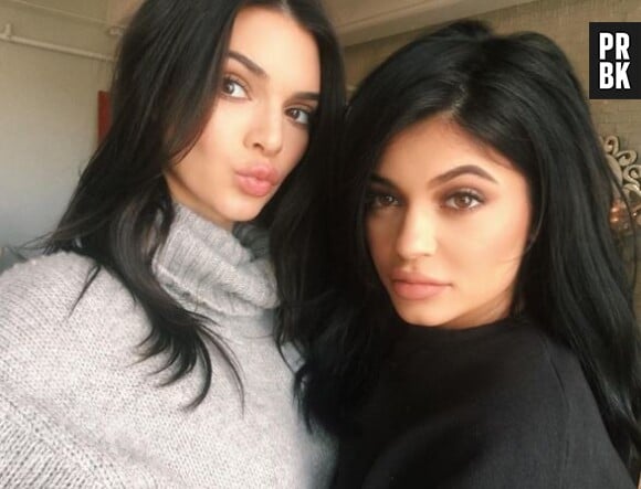 Kendall Jenner et Kylie sexy pour teaser leur nouvelle collection de vêtements sur Instagram et Snapchat