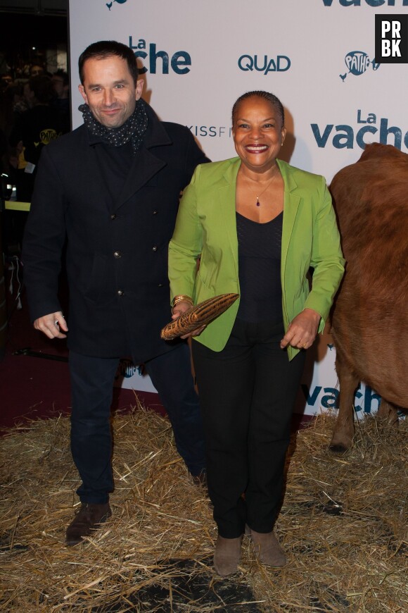 Benoît Hamon et Christiane Taubira avec Jacqueline à l'avant-première du film La Vache au Pathé Wepler à Paris, le 14 février 2016