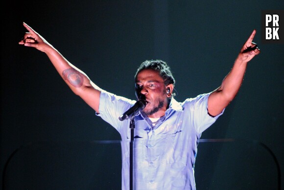 Kendrick Lamar, grand gagnant des Grammy Awards 2016 avec l'album "To Pimp A Butterfly", sur la scène du Staples Center à Los Angeles, le 15 février 2016