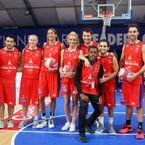 Malik Bentalha, Moundir, Elodie Gossuin... : match de basket à Disney pour la bonne cause