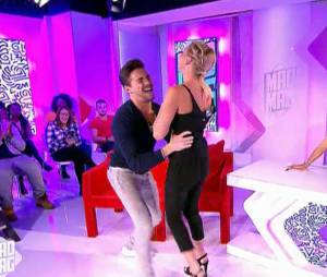 Olivier Dion danse avec Amélie Neten dans Le Mad Mag de NRJ 12