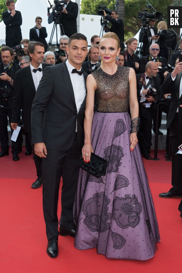 Hatem Ben Arfa et Angela Donova prennent la pose au Festival de Cannes le 16 mai 2016