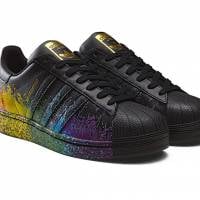 Adidas : des Stan Smith et des Superstar au couleurs de la Gay Pride