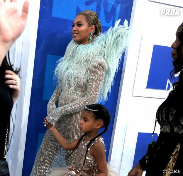Beyoncé et Blue Ivy aux MTV VMA 2016 : des tenues à plusieurs millions !