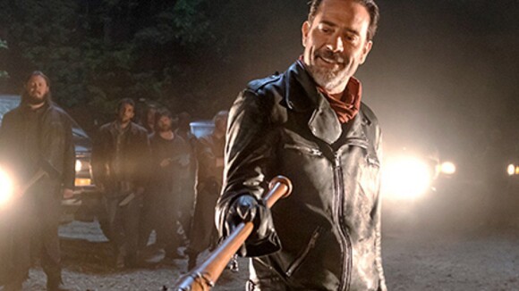 The Walking Dead saison 7 : un Negan terrifiant et un Rick "complètement détruit"