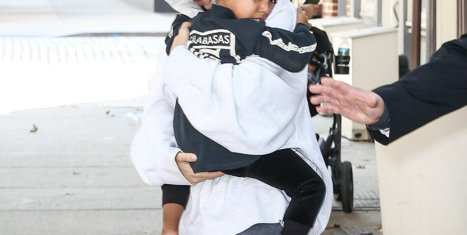 Kim Kardashian avec sa fille, après son agression à Paris.