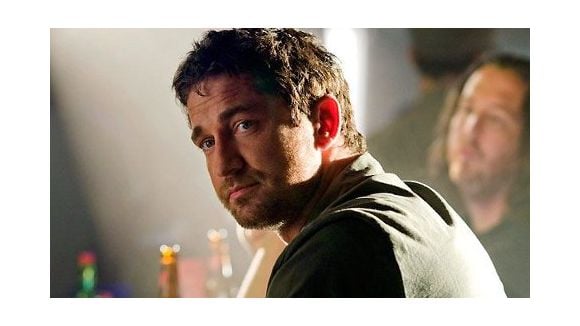 Jennifer Aniston et Gérard Butler se bécotent et plus !