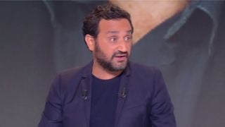 Cyril Hanouna s'incruste dans Le Grand Journal, Stéphane Guillon lui met un gros vent