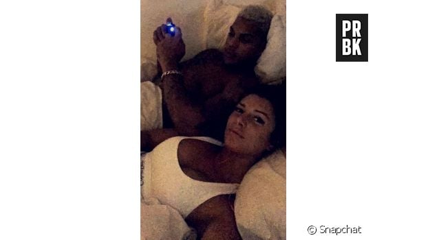 Secret Story 10 : Maeva et Marvin de nouveau en copuple et au lit sur Snapchat.