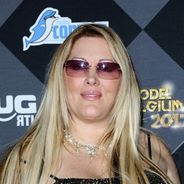 Loana revient avec un nouveau single et une tournée... avec son ex, Eryl Prayer