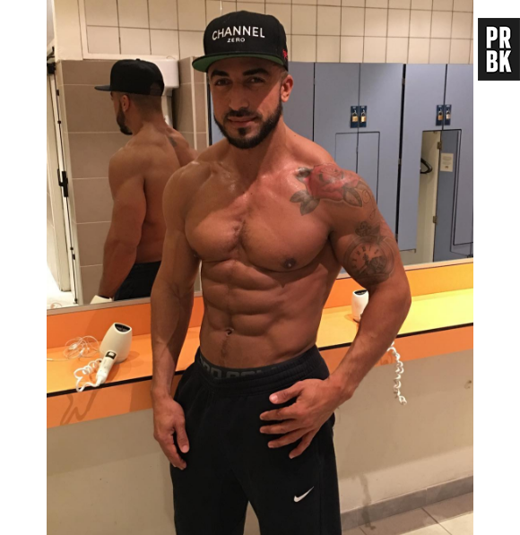 Eddy (La Villa des Cœurs Brisés 2) : Smaïl, un "traître" ? Il exprime sa colère sur Twitter