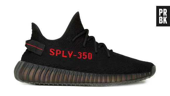 Les sneakers Adidas Yeezy Boost 350 V2 "Black/Red".