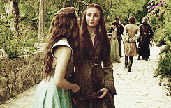 Sansa et Margaery en couple dans Game of Thrones ?