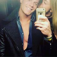 Adrien Laurent et Elsa Dasc, un faux couple ? Il répond sur Snapchat