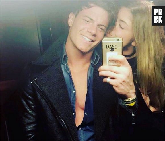 Elsa Dasc et Adrien Laurent, un faux couple ? Julian balance : "ils cherchent tellement le buzz"