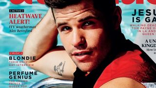 Charlie Carver (Desperate Housewives) fait une étonnante révélation : "Mon père était gay"
