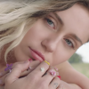 Miley Cyrus assagie : elle déclare son amour à Liam Hemsworth dans le clip "Malibu" !