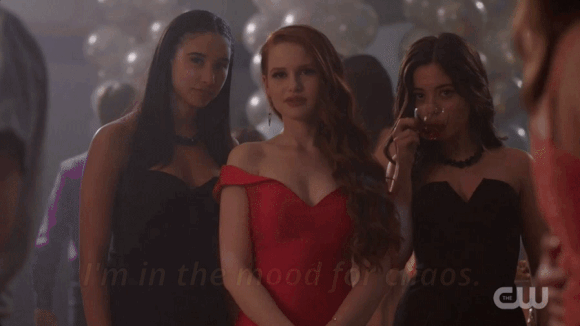 Riverdale saison 2 : Cheryl Blossom deviendra encore plus sombre