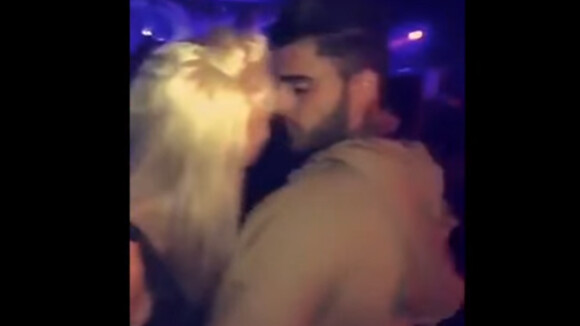 Jessica Thivenin et Thibault Kuro en couple ? Ils s'affichent très proches en boîte de nuit