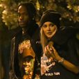  Kylie Jenner et Travis Scott passent un cap dans leur couple : ils se sont faits le même tatouage ! 
  