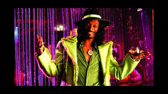 Robin Thicke ... Son nouveau clip en featuring avec Snoop Dogg ... It's In The Mornin