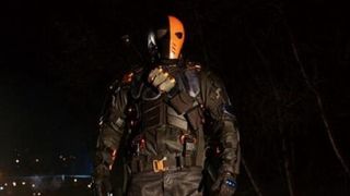 Arrow saison 6 : Deathstroke, gentil ou méchant ? La réponse !
