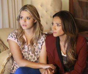 Pretty Little Liars : Alison et Emily séparées dans le spin-off ? Sasha Pieterse répond