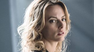 Contact saison 1 : comment Sara Mortensen a-t-elle appris à être policière ? Une anecdote WTF