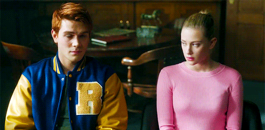 Riverdale saison 2 : Archie et Betty bientôt en couple ?