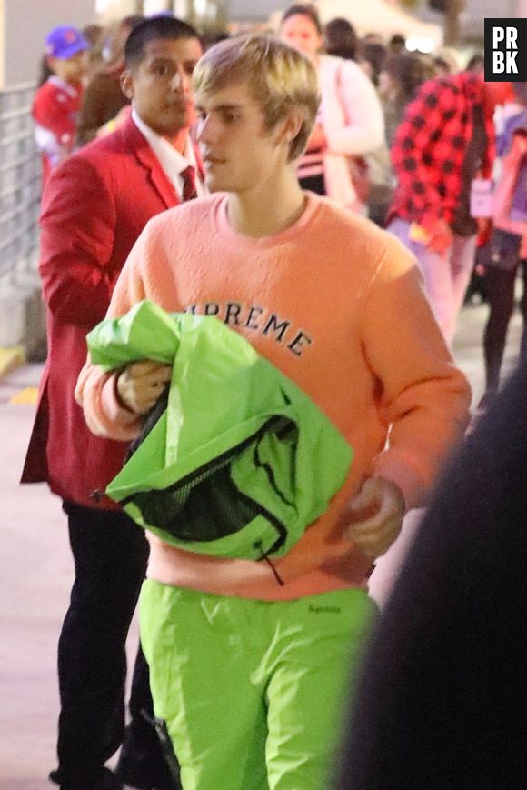 Selena Gomez et Justin Bieber se sont encore revus à deux reprises à l'église, et leurs fans ne sont pas contents de les voir ensemble !