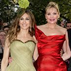 Sarah Jessica Parker violemment clashée par Kim Cattrall après la mort de son frère : "Hypocrite"