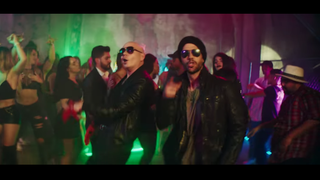 Clip "Move To Miami" : Enrique Iglesias et Pitbull se lâchent entourés de filles sexy ?