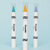 Crayola x Asos : la marque de crayons lance une ligne de maquillage très abordable 🖍️