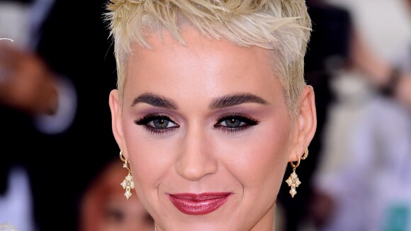 Katy Perry parle de sa dépression : les critiques de son dernier album lui ont "brisé le coeur"