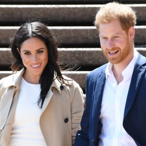 Meghan Markle enceinte du Prince Harry : les premières photos de la future maman depuis l'annonce officielle de sa grossesse.