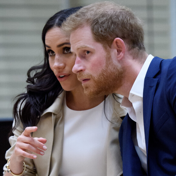 Meghan Markle enceinte du Prince Harry : les premières photos de la future maman depuis l'annonce officielle de sa grossesse.