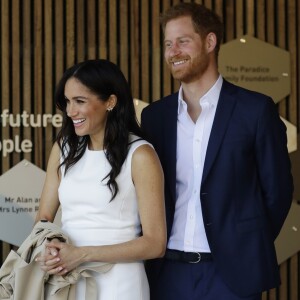 Meghan Markle enceinte du Prince Harry : les premières photos de la future maman depuis l'annonce officielle de sa grossesse.