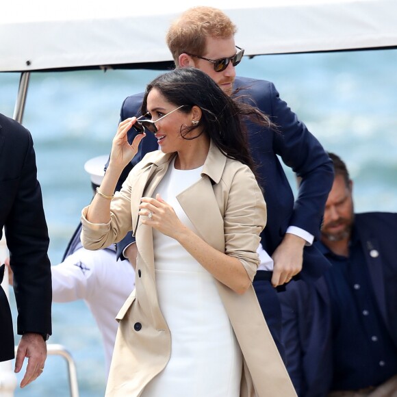 Meghan Markle enceinte du Prince Harry : les premières photos de la future maman depuis l'annonce officielle de sa grossesse.