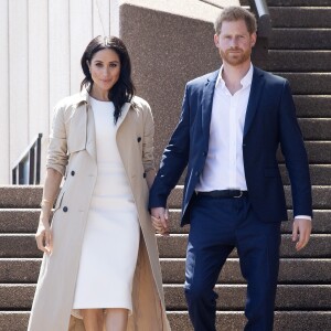 Meghan Markle enceinte du Prince Harry : les premières photos de la future maman depuis l'annonce officielle de sa grossesse.