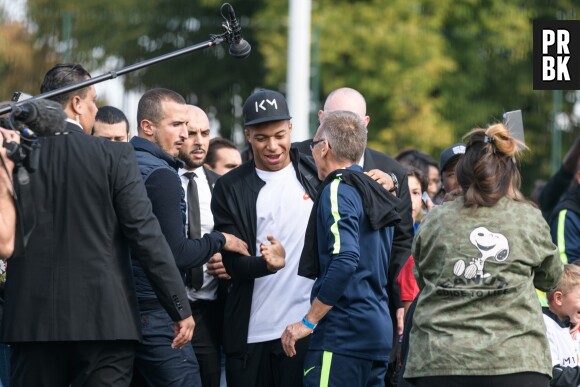 Kylian Mbappé : le Champion du monde accueilli en héros à Bondy