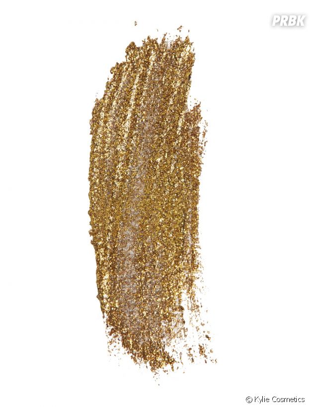 Kylie Jenner attaquée en justice pour son ombre à paupières "Born To Sparkle".