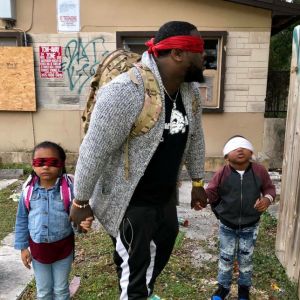 Bird Box : quand le film avec Sandra Bullock inspire les internautes pour un nouveau challenge