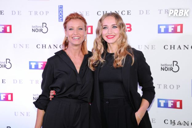 Chloé Jouannet complice avec sa mère Alexandra Lamy