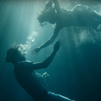 Clip "Trop beau" : Lomepal en pleine folie amoureuse, les internautes crient au chef-d'oeuvre