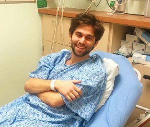 Jake Borelli (Grey's Anatomy) hospitalisé d'urgence : il rassure ses fans