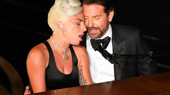 Lady Gaga et Bradley Cooper complices aux Oscars : "Ils ont vu de l'amour ? C'est ce qu'on voulait"