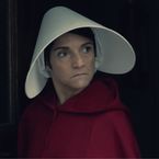 The Handmaid's Tale : la parodie parfaite "à la française" de Florence Foresti et ses guests